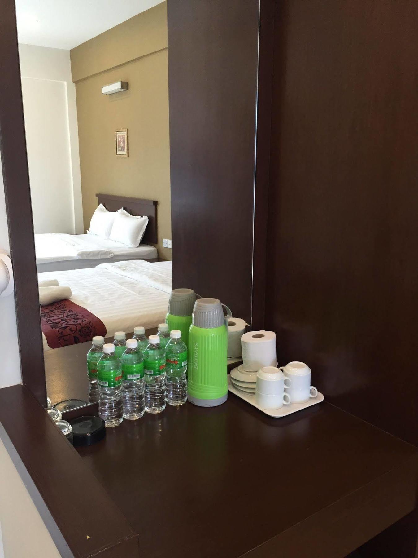 Havona Hotel - Taman Tropika Kulai Zewnętrze zdjęcie